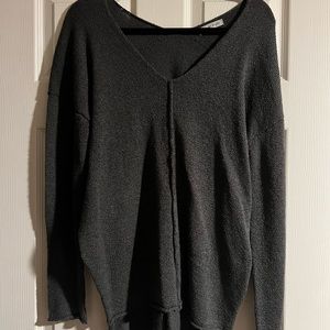 💛Buy two, get one💛 Gray V Neck Sweater